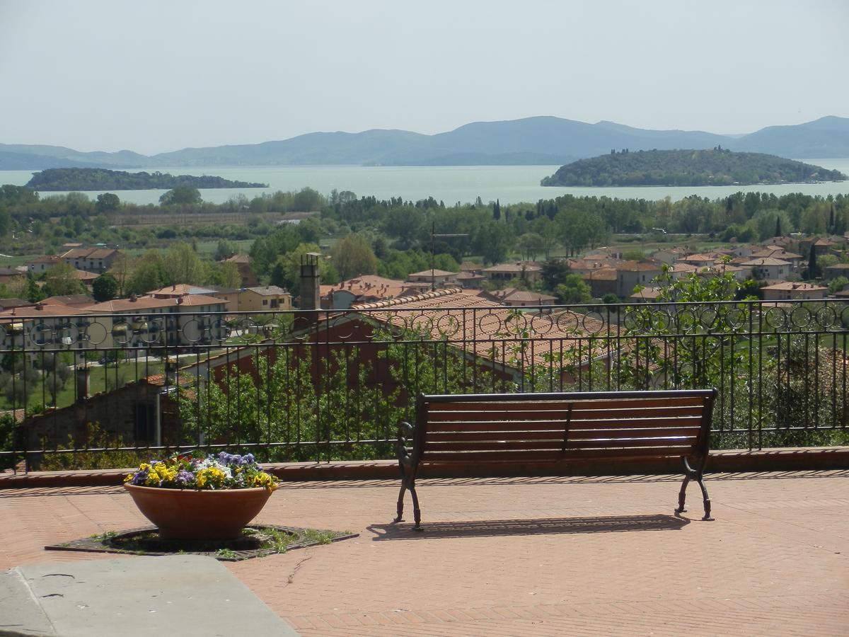 Appartamento Oscar Tuoro sul Trasimeno Exteriér fotografie